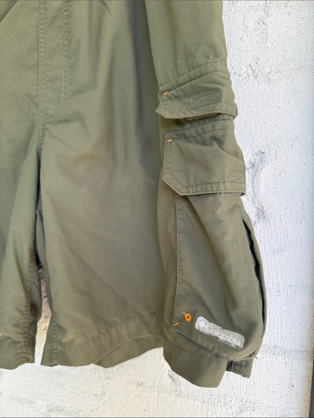 Columbia Men’s Olive Cargo Shorts w Built-In Belt Size Large - Picture 5 of 10